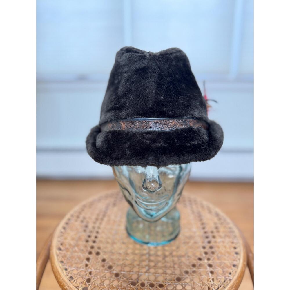 Vintage Mustang Hat, 60s Pony Car, Brown Faux Fur Fedora Red Feather, Size M - Picture 3 of 10